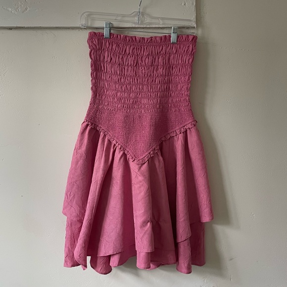 urban outfitters pink strapless dress Strapless Mini Dresses